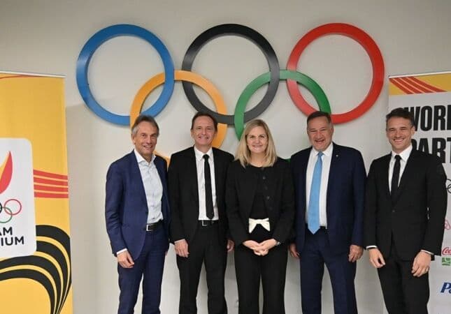 IOC-voorzitster Kirsty Coventry op bezoek bij het BOIC