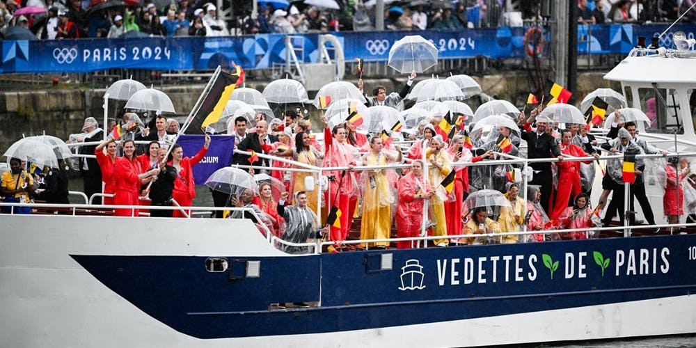 Openingsceremonie van de Olympische Spelen Parijs 2024: Team Belgium verlicht de Seine