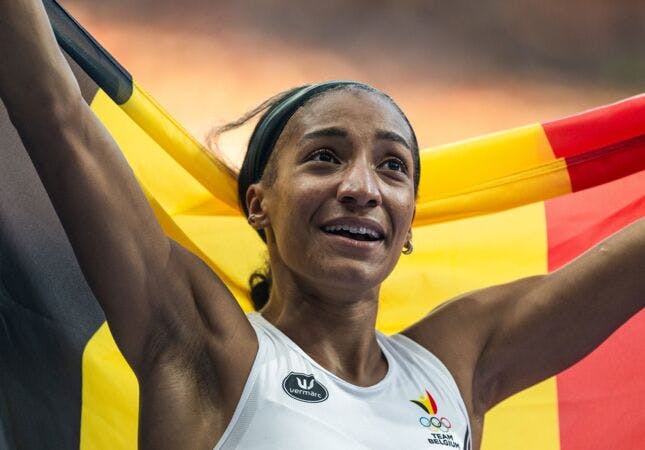 Nafi Thiam portera le drapeau belge lors de la cérémonie de clôture